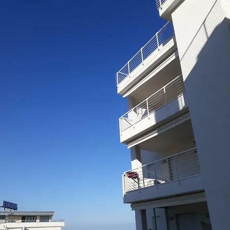 Fronte Mare-centrale-riviera Palace-giulianova-apartment-affitti Solo Da Sabato A Sabato Διαμέρισμα