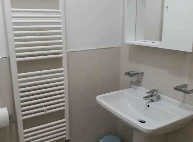 Riviera Palace Giulianova: Beachfront In Location