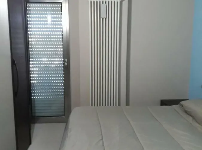 Riviera Palace Giulianova: Beachfront In Location Apartment