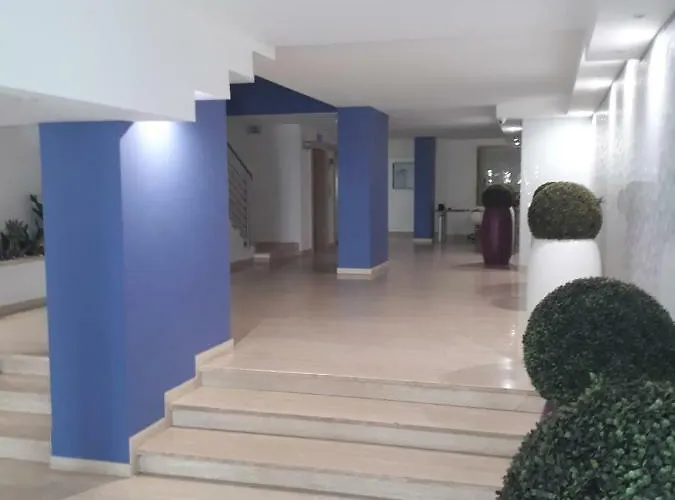 Apartment Riviera Palace Giulianova: Beachfront In Location Giulianova